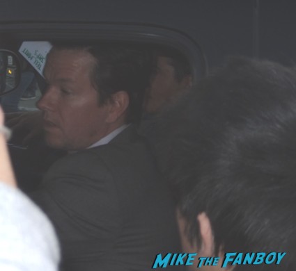 Marky Mark Wahlberg signing autographs for fans hot sexy actor model rare calvin klein promo broken city pain and gain 