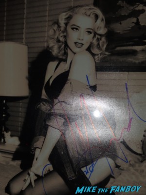 Amber Heard signed autograph photo rare signing autographs for fans rare promo hot sexy star photo shoot signed photo promo rare
