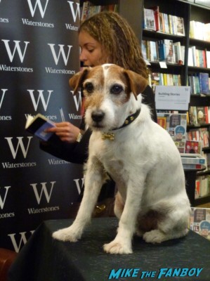 uggie paw print signing and book autograph signing the artist dog paw print waterstones london