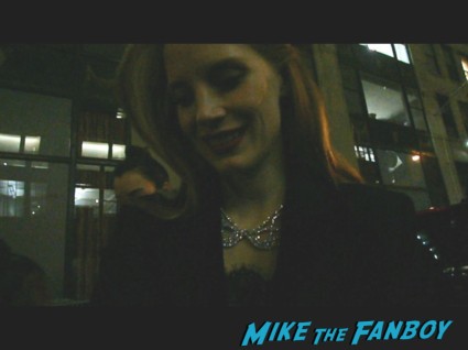 jessica chastain signing autographs for fans the heiress zero dark thirty signature rare hot rare promo 