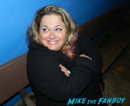 pinky lovejoy from mike the fanboy waiting for didi conn to sign autographs for fans rare