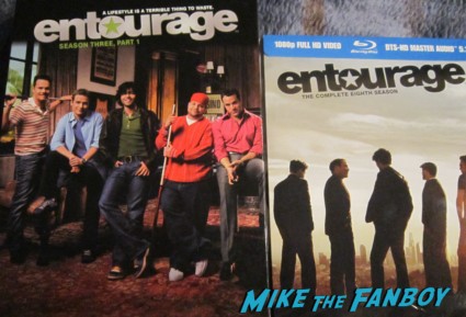 entourage dvd's not signed by jeremy piven rare