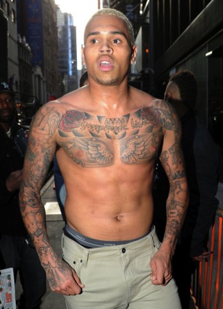 Chris Brown naked shirtless photo 8 pack flex rare muscle abs pecs rare promo photo