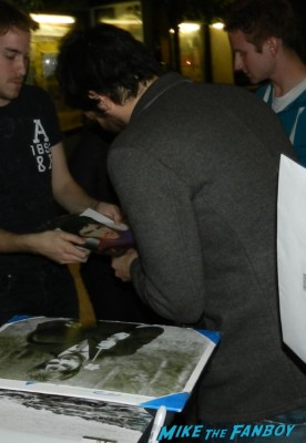 Jim Sturgess signing autographs for fans hot sexy rare sex photo fan photo rare promo hot sexy across the universe star