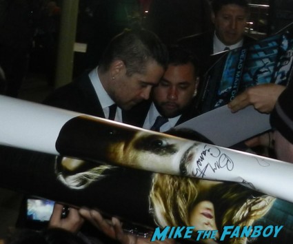 colin farrell signing autographs for fans Meeting The Awesome Colin Farrell At The Dead Man Down Premiere! With Terrence Howard! But Getting Dissed By Noomi Rapace! Autographs! Photos! And More! 