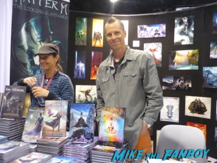 Frank Beddor Author Frank Beddor of The Looking Glass Wars at wondercon 2013 rare promo hot 