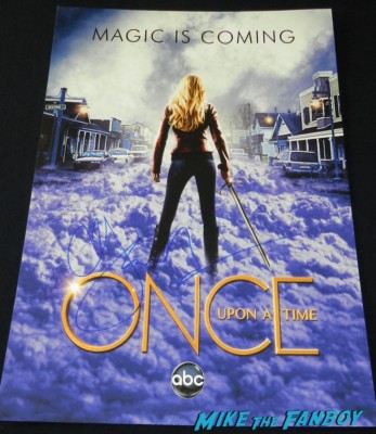 Jennifer morrison signed autograph once upon a time poster season 2 hot sexy signing autographs for fans once upon a time emma swan warrior rare sex Jennifer morrison new order signing autographs for fans 039