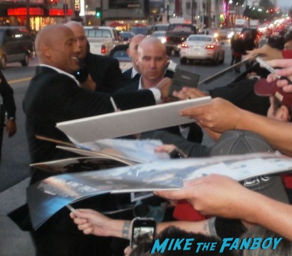 dwayne johnson the rock Signing Autographs at the G.I. Joe retaliation movie premiere hot sex rare promo 