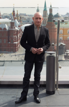 Iron Man 3 World Tour Hits Moscow! Robert Downey Jr. & Sir Ben Kingsley Attend Fan Events! Photo Shoots! And More!
