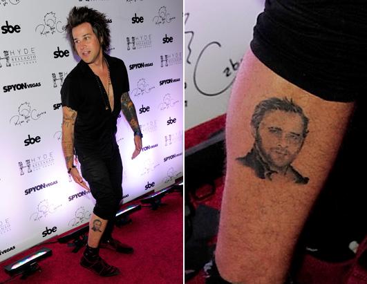 ryan cabrera and his ryan gosling tattoo on the red carpet 