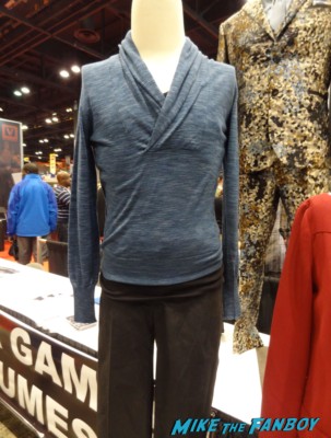 The Hunger Games Costumes and props katniss everdeen at the Chicago Comic and entertainment expo c2e2 banner logo rare