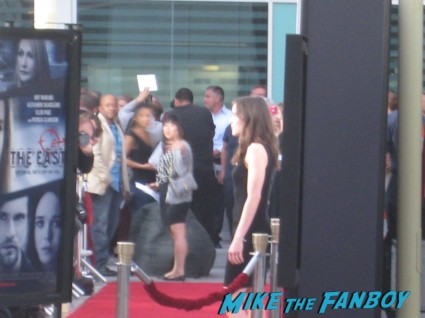 ellen page signing autographs for fans at The East Movie Premiere Report! Karalee Meets Alexander Skarsgard! Ellen Page! James Cromwell! Autographs! Photos! And More!
