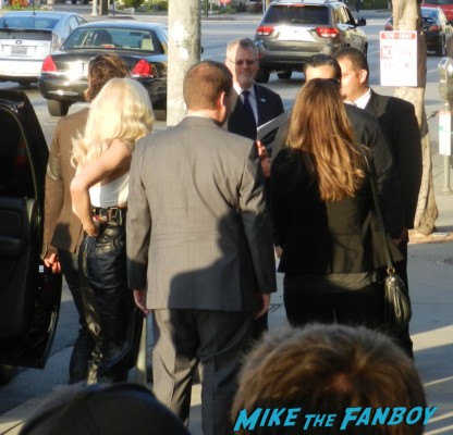 gwen stefani and gavin rossdale arriving at the bling ring movie premiere emma watson signing autographs 008