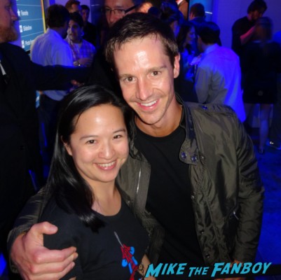 Jason Dohring fan photo signing autographs for fans veronica mars party samsung store SDCC