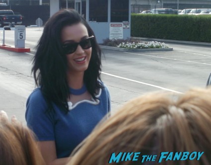 Katy Perry signing autographs for fans outside the tonight show with Jay Leno rare signature