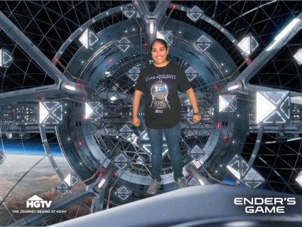 Elisa at the ender's game experience san diego comic con 2013 Ender's Game Off Site experience sdcc 2013 rare promo