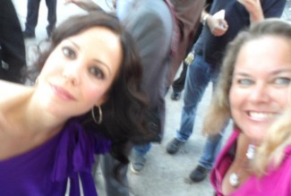 Mary Louise Parker signing autographs for fans rare promo hot sexy weeds star