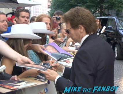 jerry bruckheimer signing autographs at the lone ranger germany movie premiere 2