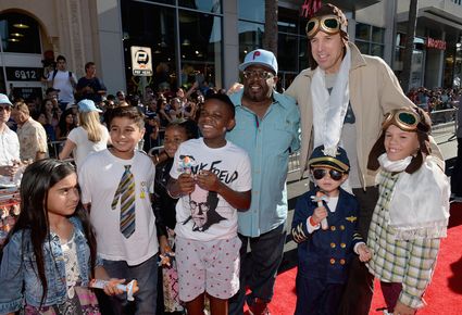 kevin nealon at the World Premiere Of "Disney's Planes" - Red Carpet