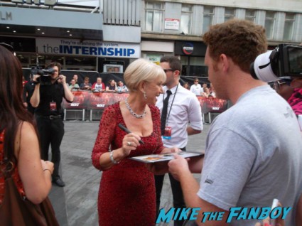 Helen Mirren signing autographs at the red 2 european movie premiere red carpet mary louise parker helen mirren (20)