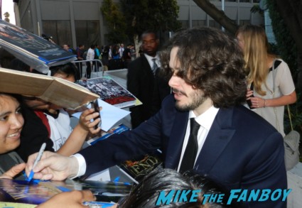 edgar wright signing autographs at the the world's end movie premiere simon pegg signing autographs 025