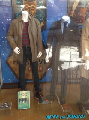 the world's end prop and costume display hollywood shaun of the dead hot fuzz (7)