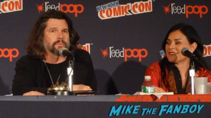 Outlander panel 1 nycc 2013 ron and diana