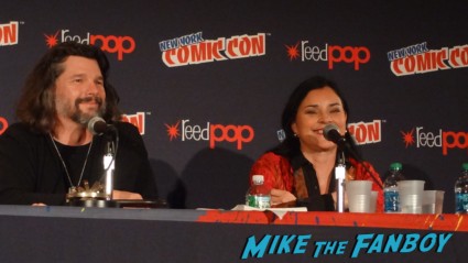 Outlander panel 1 nycc 2013 ron and diana