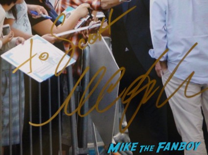 michael c hall signing autographs for fans kill your darlings movie premiere