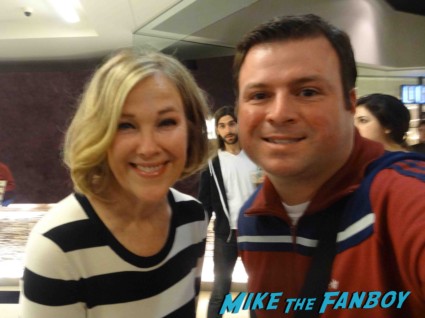 catherine O'hara fan photo signing autographs for fans rare
