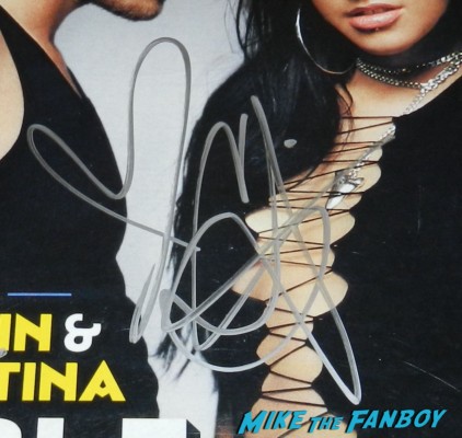 christina aguilera signed autograph rolling stone magazine rare signing autographs jay leno hot 011