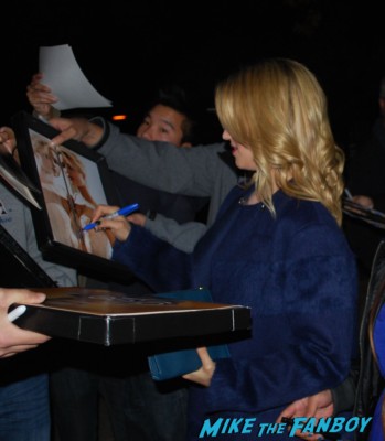Dianna Agron signing autographs rare glee star rare 