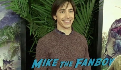 justin long at the Walking With Dinosaurs new york movie premiere 5
