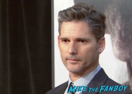 eric bana at the lone survivor ny world premiere red carpet mark wahlberg (1)
