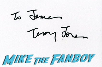 Terry Jones signing autographs bbc signing3