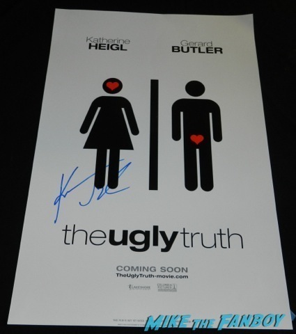 Katherine Heigl signed autograph the ugly truth mini poster  signing autographs extra universal nut job 34