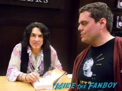 Paul Stanley book signing autograph KISS lead singer5