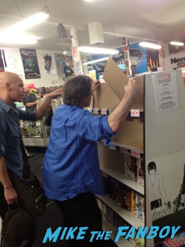 Clive Barker Comic Signing Hellraiser Signing Autographs