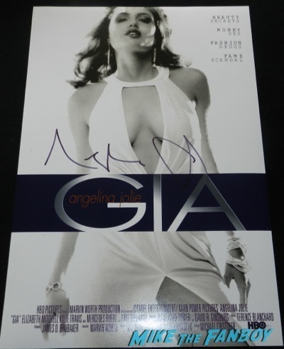 angelina jolie signed autograph gia poster Maleficent los angeles premiere photos brad pitt signing autographs  angelina jolie   46