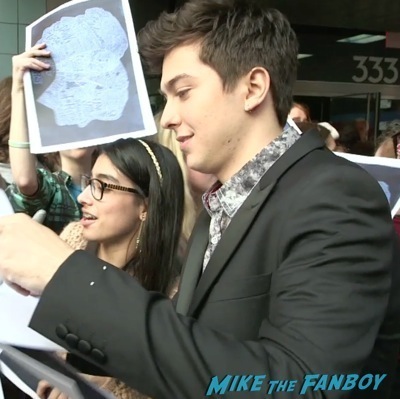Nat Wolff signing autographs The Fault in our stars fan screening q and a 2