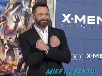 X-Men Days of Future Past New York Premiere jennifer lawrence signing autographs7
