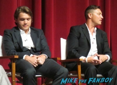 bonnie and clyde television academy q and a emile hirsch signing autographs      11