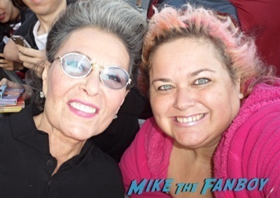 roseanne and Eric Dane signing autographs jimmy kimmel live 2014   7