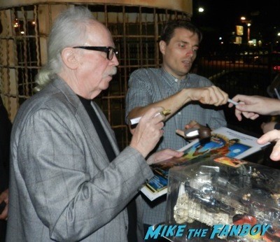 Halloween Q and A john carpenter signing autographs jamie lee curtis disses fans 1