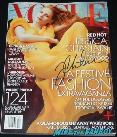 Jessica Chastain vogue magazine cover autograph signed signing autographs fan photo selfie rare 10