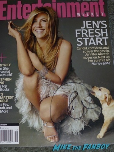 Jennifer Aniston Signed autograph entertainment weekly Magazine