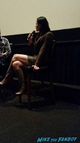 Emmy Rossum q and a comet saturday night fan photo 2