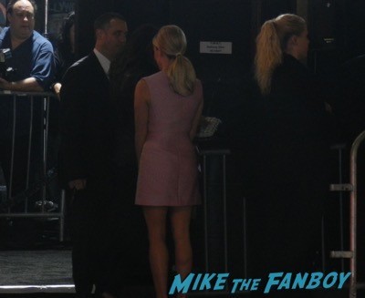 reese witherspoon dissing fans Inherent Vice LA Premiere Reese Witherspoon disses fans 12