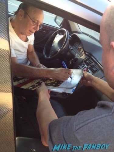 dayton callie Sons of anarchy on location charlie hunnam signing autographs 19