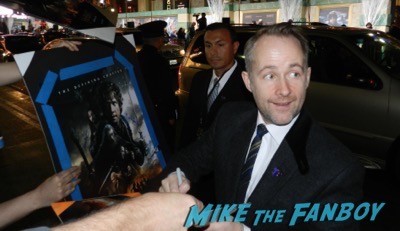 billy boyd signing autographs The Hobbit: The Battle of the Five Armies los angeles premiere signing autographs peter jackson 27